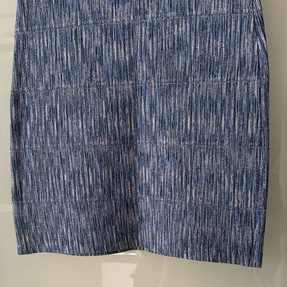 BCBGMaxAzria Bandage Skirt - Picture 5 of 6